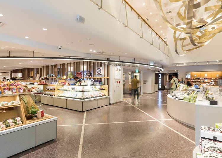 Kyoto Tower Sando Part 2 (first floor and first basement level):  Pick souvenirs and enjoy some beverages!
