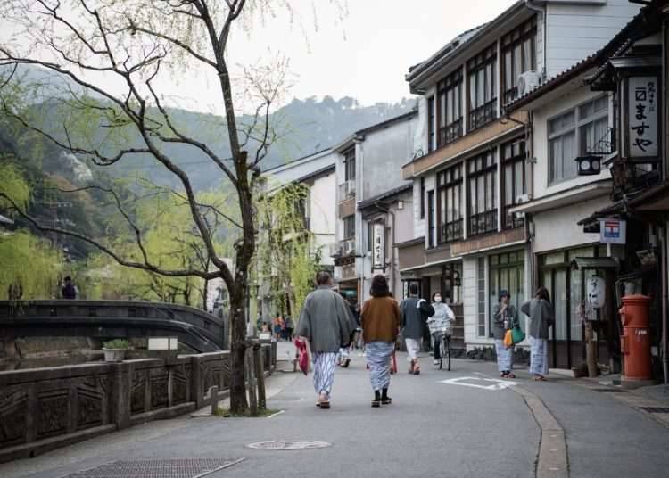 Kinosaki Onsen (Hyogo): A Retro Hot Spring Town Made for Evening Strolls