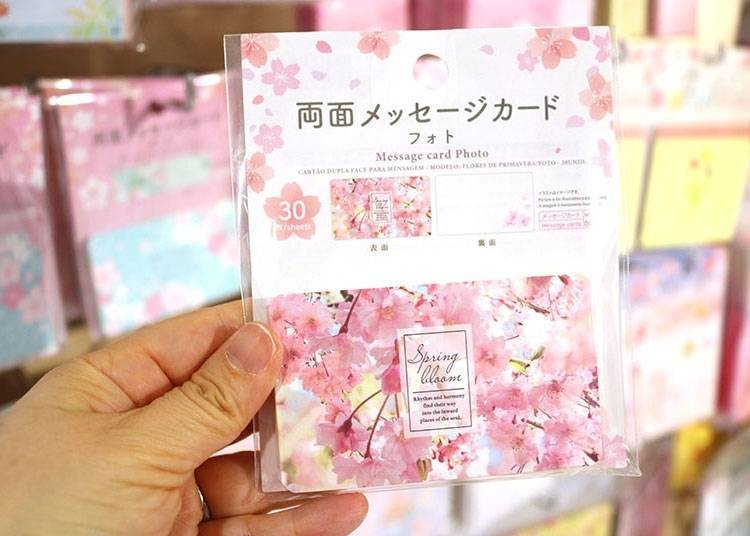 Double-sided message cards (30 cards with a photo of spring flowers)