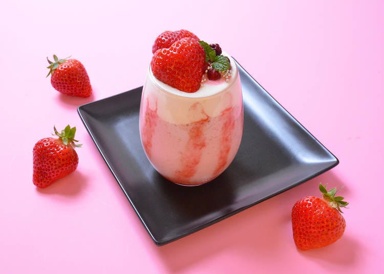 Amaou Smoothie (850 yen, including tax)