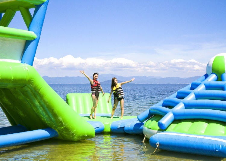 8.到琵琶湖Adventure Water Park(白鬍子海灘)來場水上冒險!(滋賀)