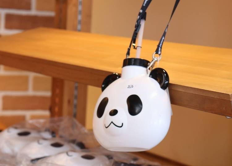 Panda Drink Bottle (1,500 yen / includes soft drink)