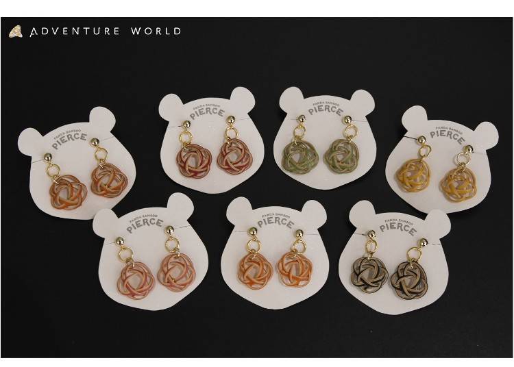 熊貓竹耳環（パンダバンブーピアス）（各4,300日圓）