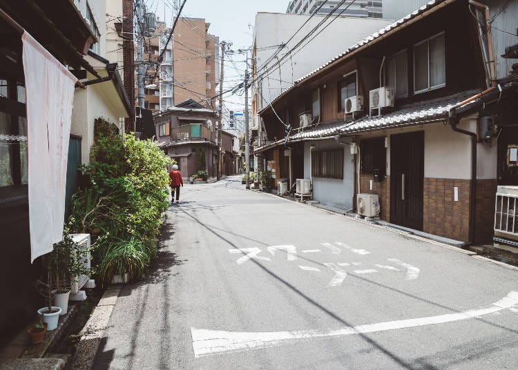 Photo: PIXTA