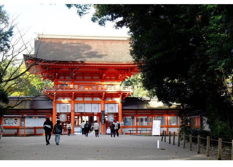 5. Take a stroll around Shimogamo Jinja (Kamomioya Jinja), a World Heritage site