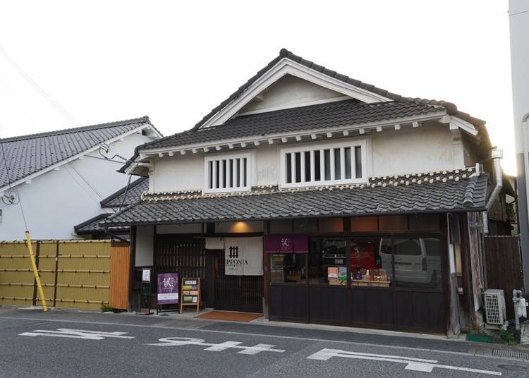 Must-See #3: Feel the Atmosphere of a 200-Year-Old Merchant House at SAWASIRO