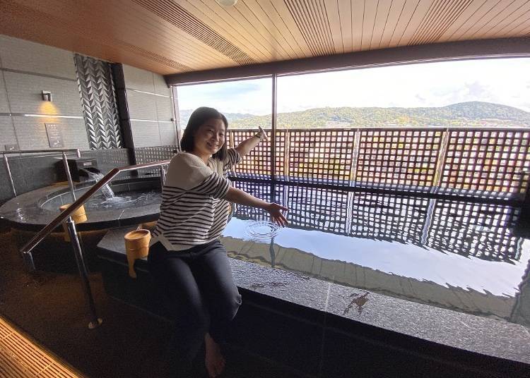 Recommended Facilities #1: Enjoy an open-air hot spring with spectacular views of Kyoto and its surroundings