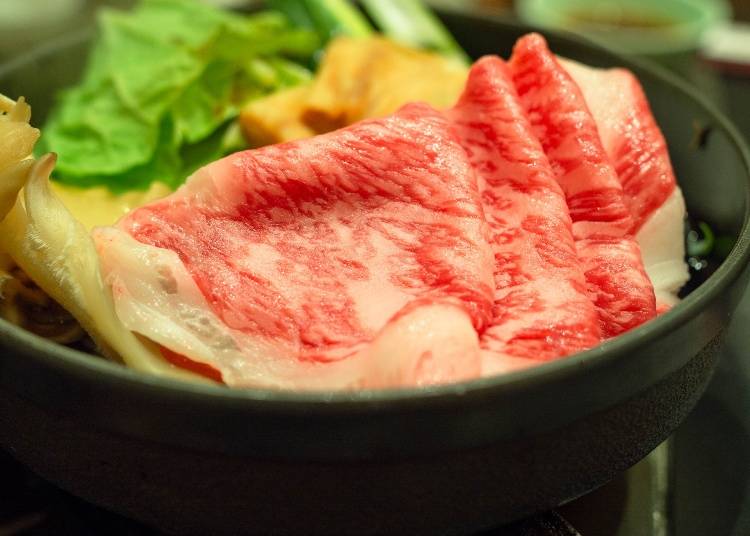 Omi Beef Sukiyaki (Photo: PIXTA)