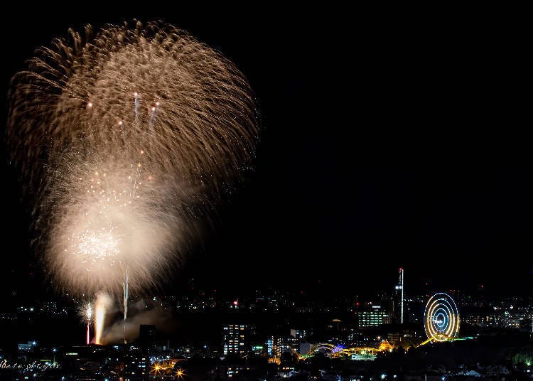 (Gambar dari Suito Kurawanka Fireworks Festival via PR Times. Kredit: Motoyuki Tanaka)