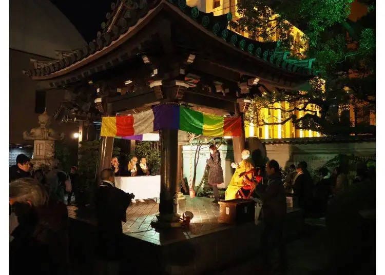 Taiyuji Temple - New Year's Eve Bell Ringing (Kita Ward, Osaka)