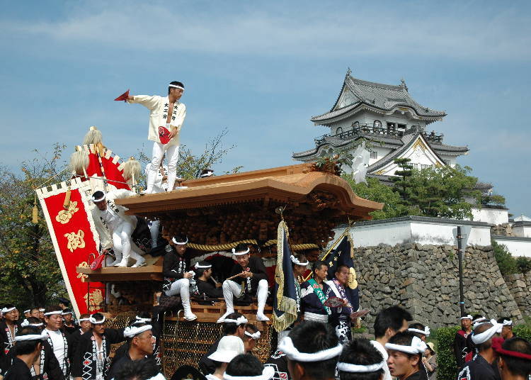 在岸和田出生的孩子們,比起棒球、足球會先記住拖曳地車的方法
