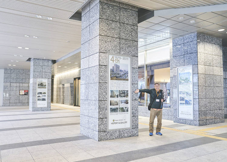 5面歷史解說牌，講述了大阪車站歷經五代的變遷史
