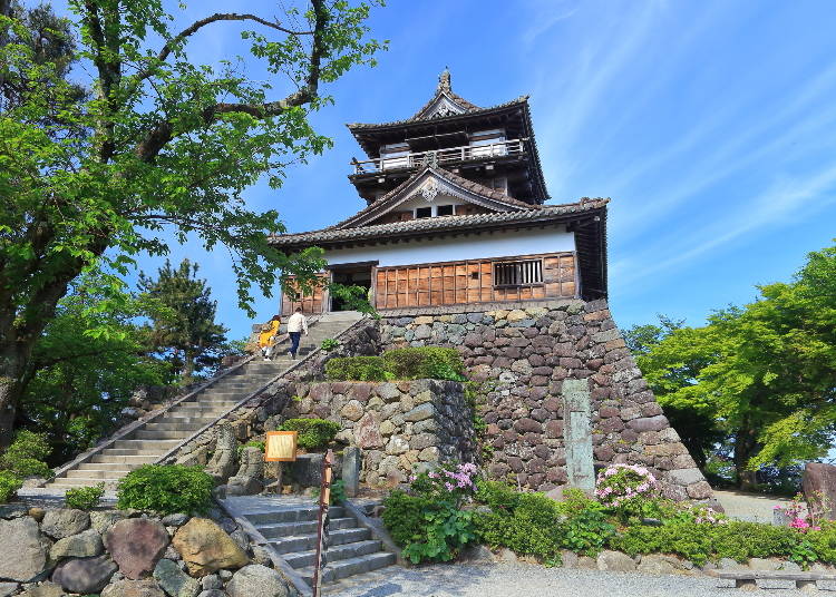 Maruoka Castle near Fukui, one of Japan’s 12 original castles (Image: PIXTA)