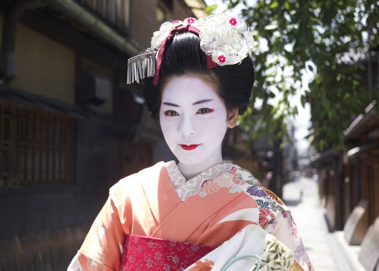 Kyoto’s Gion district is home to many geisha (Image: PIXTA)