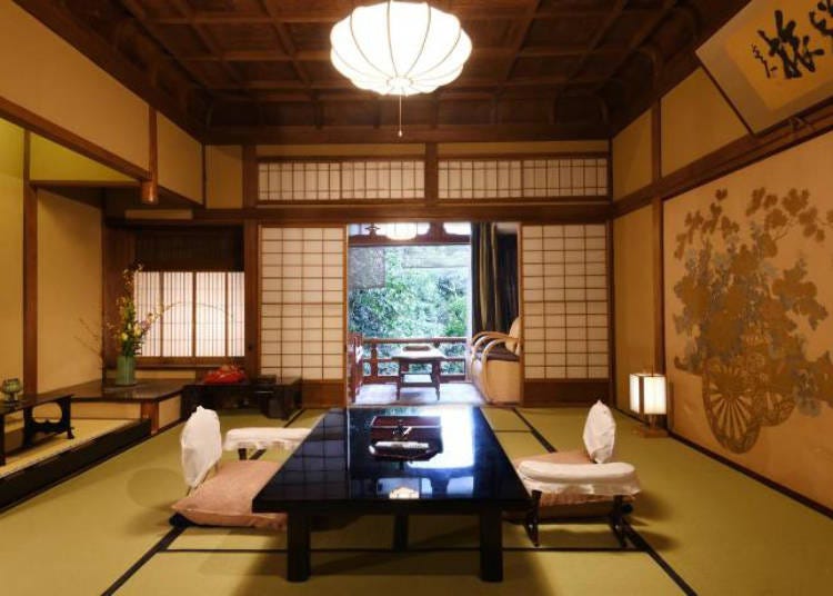 Japanese style deluxe room with garden view (Image: Klook)