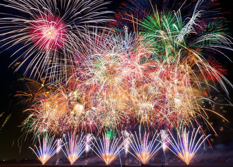 Saitama Konosu Fireworks Festival (Image: PIXTA)