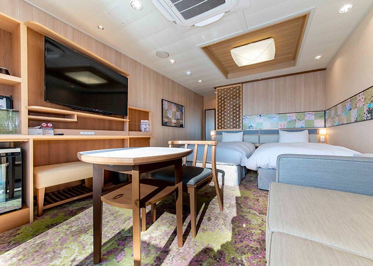 Suite (Western-style (private cabin), accommodates 2-3 guests)