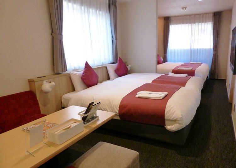 The Aka room (4-bed Suite)