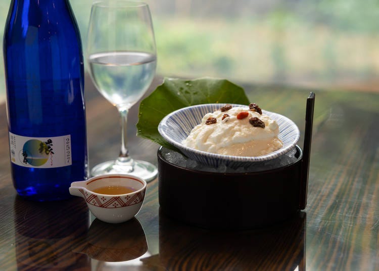 Fromage Frais Tofu with Honey: 1,300 yen