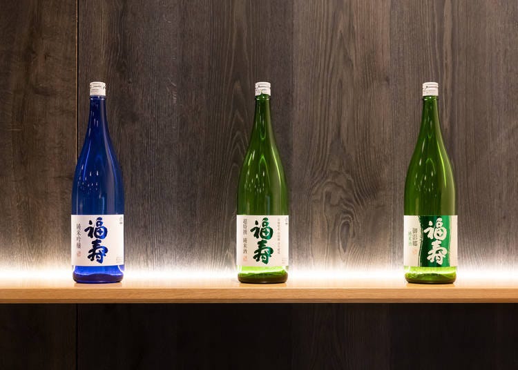 Junmai Ginjo (1,987 yen), Junmai Chotokusen (1,752 yen), and Junmai Mikagego (1,390 yen) (720ml each)