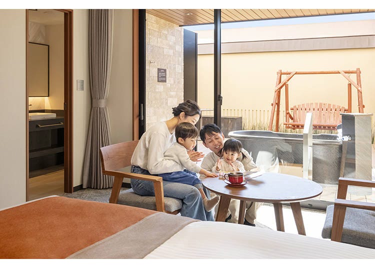 Room_Deluxe_Twin with open air bath_Shiokaze Terrace
