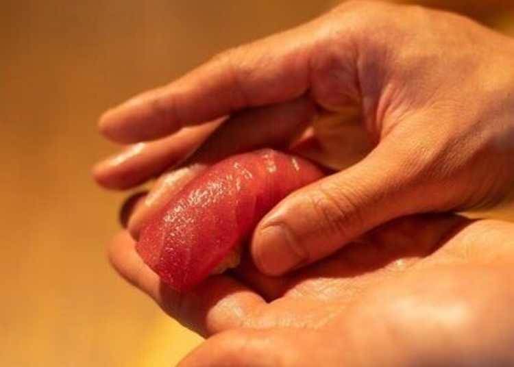 (Image credit: Kuromon Sushi via Gurunavi)