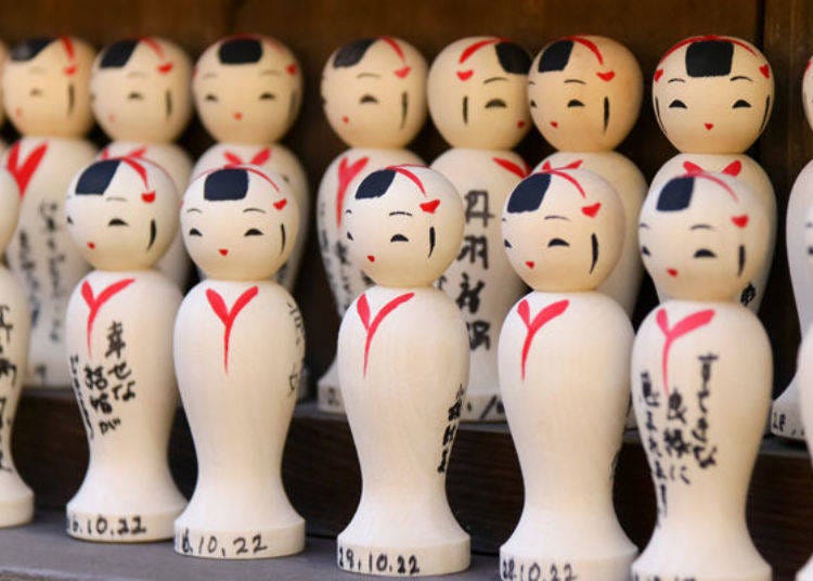 ▲ The Enmusubi Kokeshi (500 yen) is about 5 cm tall.