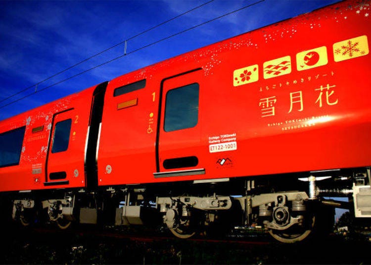 ▲ The symbols on the train carriage represent the beautiful scenery of the Joetsu region that can be seen throughout the four seasons (photo provided by Echigo Tokimeki Railway)