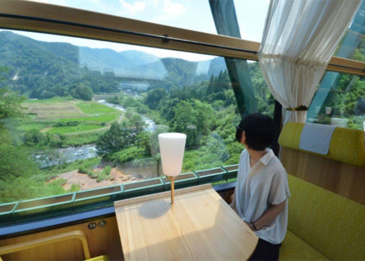 ▲ The next scenic point is the Seki River that bends in a U-shape.