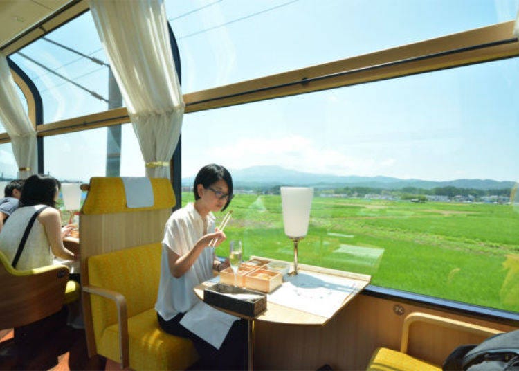 ▲ Enjoying a delicious meal while admiring such a magnificent view as this is indescribably wonderful!