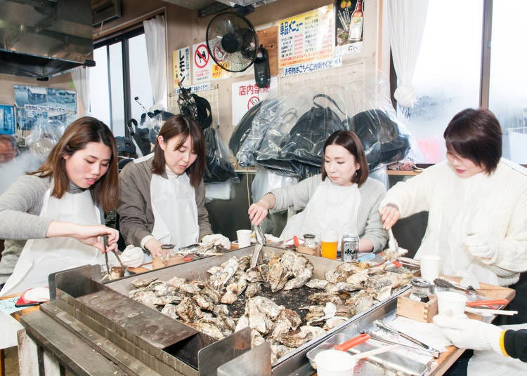 Di Mana Menikmati Tiram All-You-Can-Eat: Yakigaki House di Pasar Ikan Matsushima