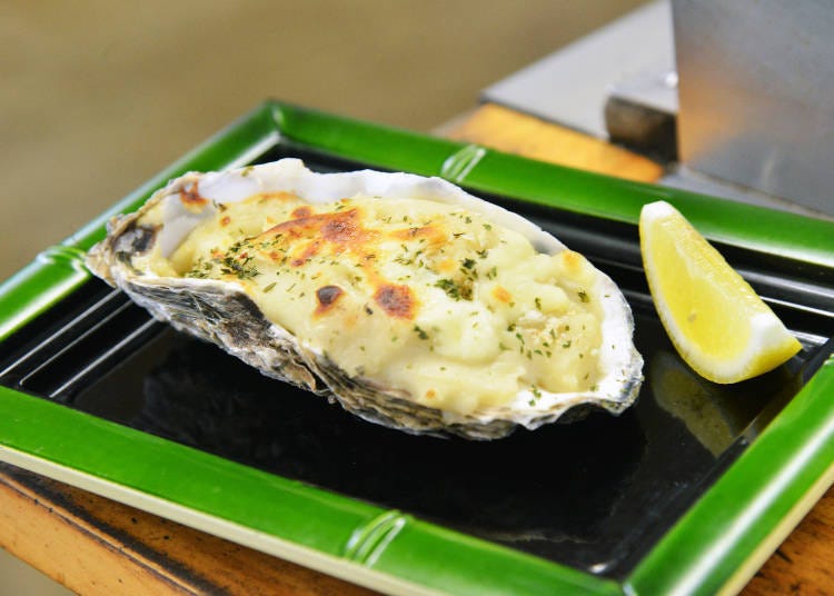 A la Carte dan Menu Set: Gratin Tiram, Nasi dan Seafood