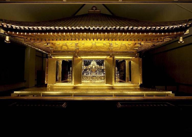 從中尊寺創建當時保留至今的「金色堂」
