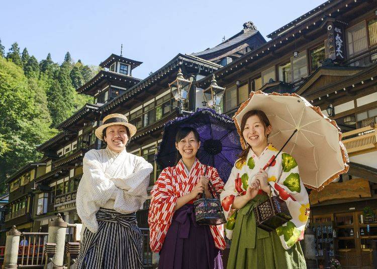 Cafe I'rasgayna is a great place where you can rent a kimono in Ginzan Onsen