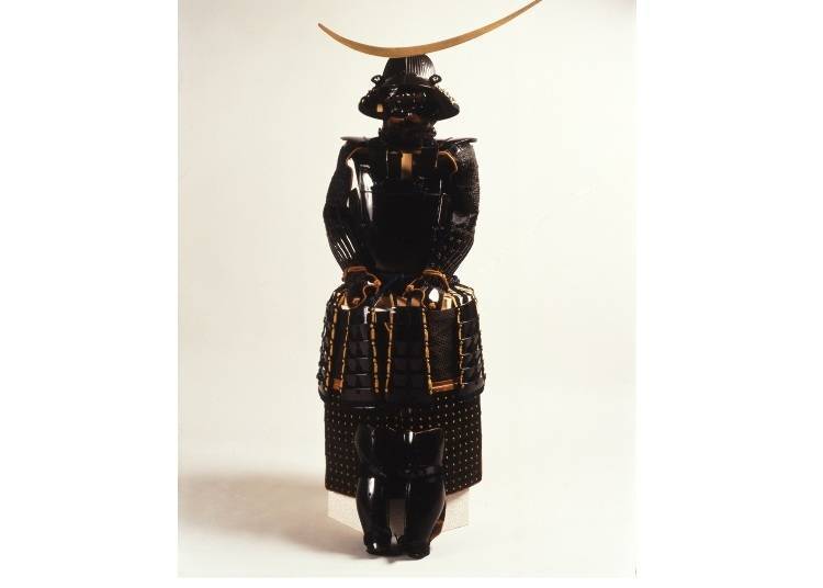 중요문화재 다테 마사무네가 사용한 흑칠오매동구족 (센다이시박물관 소장)