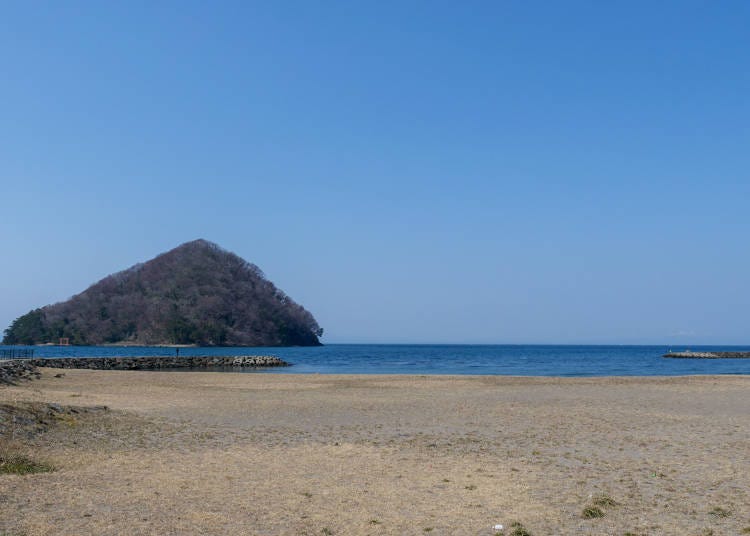 Sunset Beach Asamushi, facing Yū-no-Shima Island