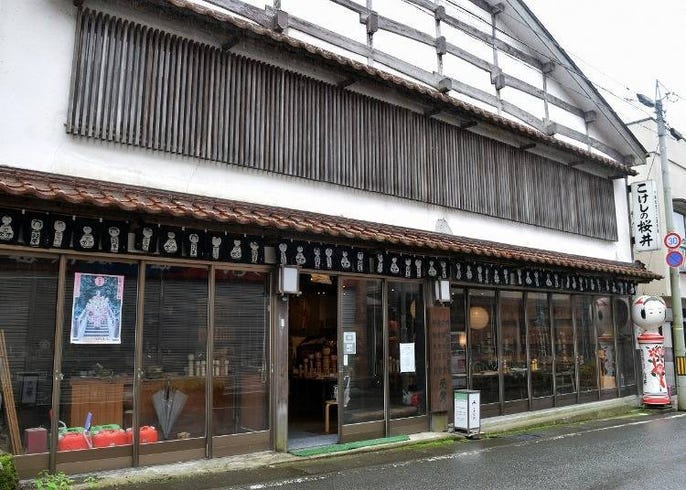 Make Your Own Kokeshi Dolls At Naruko Onsen S Old Shop The Perfect Souvenir Live Japan Travel Guide