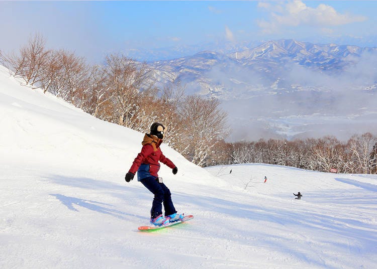 Alpine course on Yodel slope (Photo courtesy of Akakura Onsen Ski Area)
