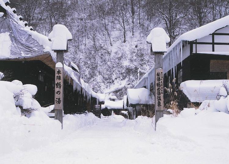 4. Nyuto Onsen – Outdoor Snow-covered Hot Springs! (Akita)
