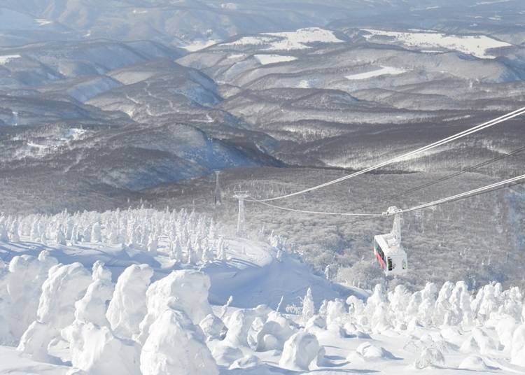 The Hakkōda Ropeway, where you can catch a view of Hakkōda in winter