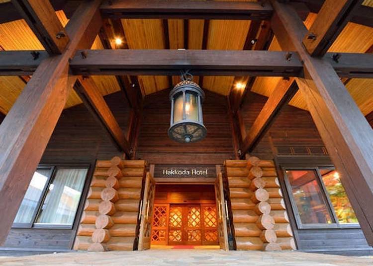 圆木建筑有着木头温暖的「八甲田饭店」（照片提供：八甲田饭店）