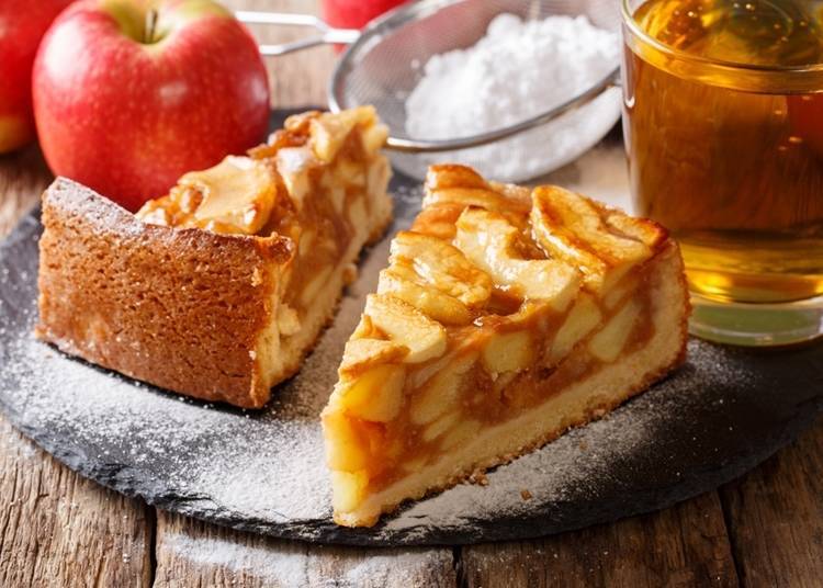 Apple pie, the king of apple sweets