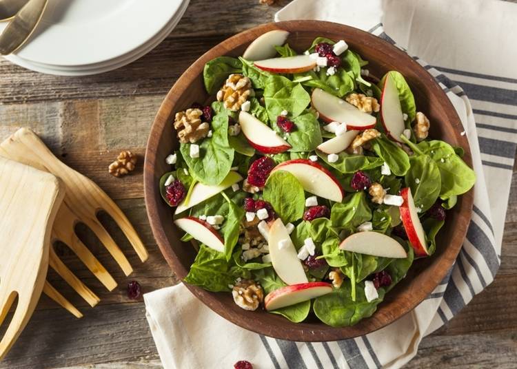 Apple salad with a crisp texture