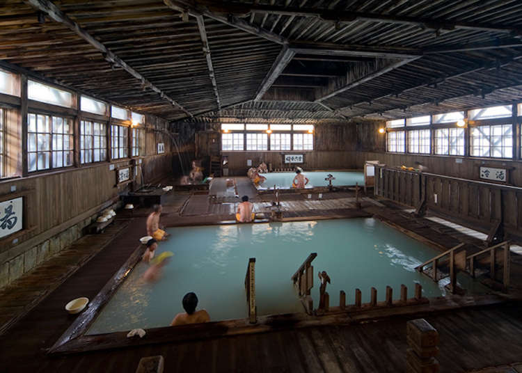 9 Incredible Aomori Onsen Hot Spring Villages & Ryokan