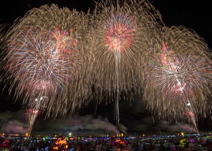 22年開催状況も 日本の花火の歴史や種類と有名花火大会を紹介 Live Japan 日本の旅行 観光 体験ガイド