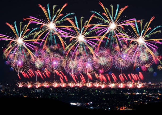綺麗なだけじゃない 外国人に聞いた日本の打ち上げ花火大会で驚いたこと5選 Live Japan 日本の旅行 観光 体験ガイド