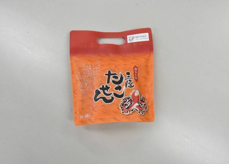7. Sanriku Takosen: Delicious, Fresh Octopus in a Rice Cracker