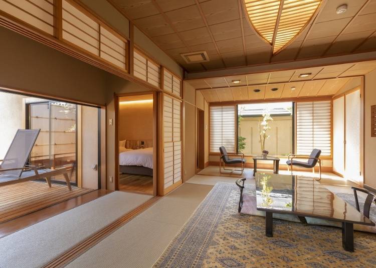 The guest room “Oto-an F,” which has a private open-air bath (Photo: Yubou Ichiraku).
