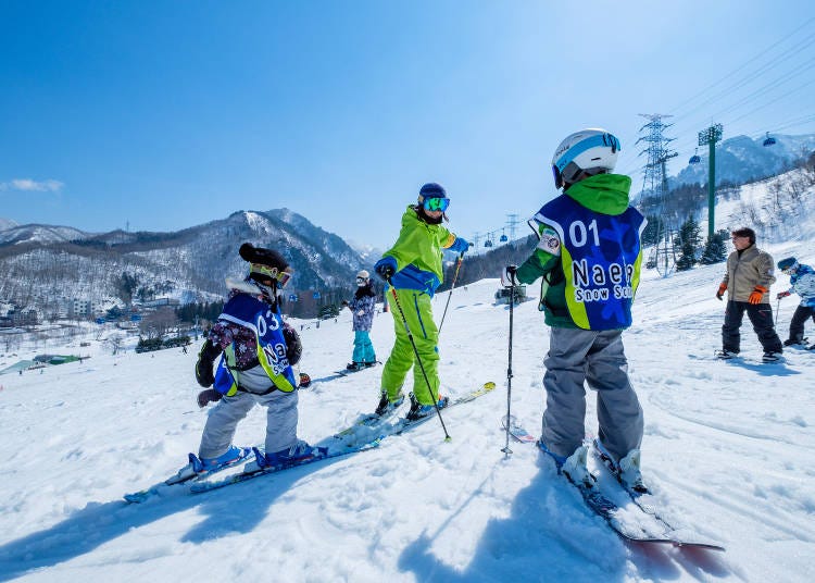 スキースクール：子ども向けから本格派まで多種多様なレッスンに対応