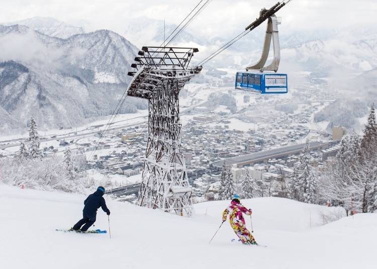 湯澤高原滑雪場～搭乘大型纜車前往山頂吧！
